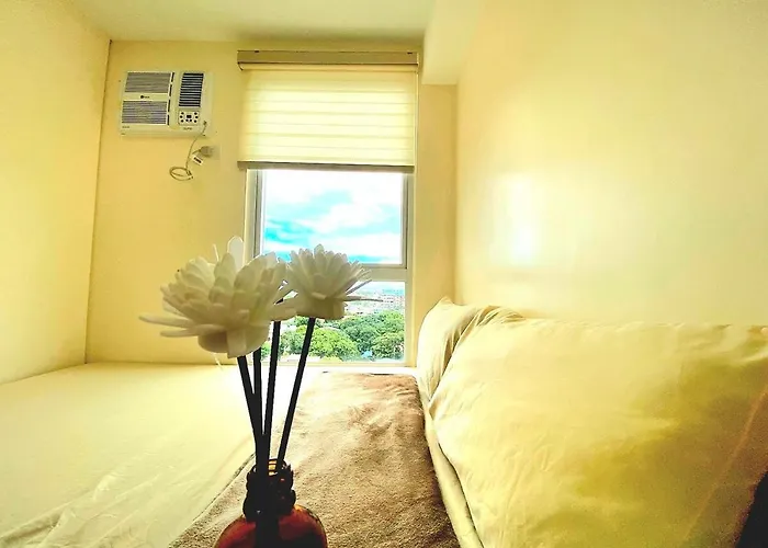 Veronica Grey's Staycation 2br Manila