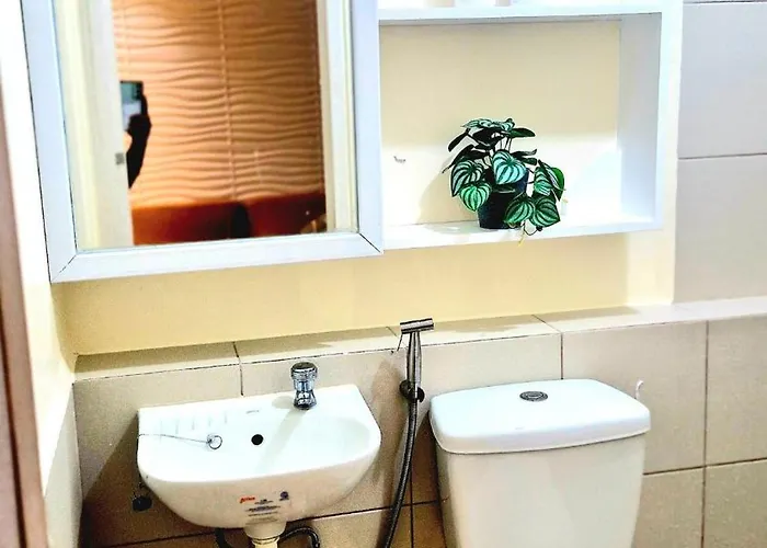 Veronica Grey's Staycation 2br Manila